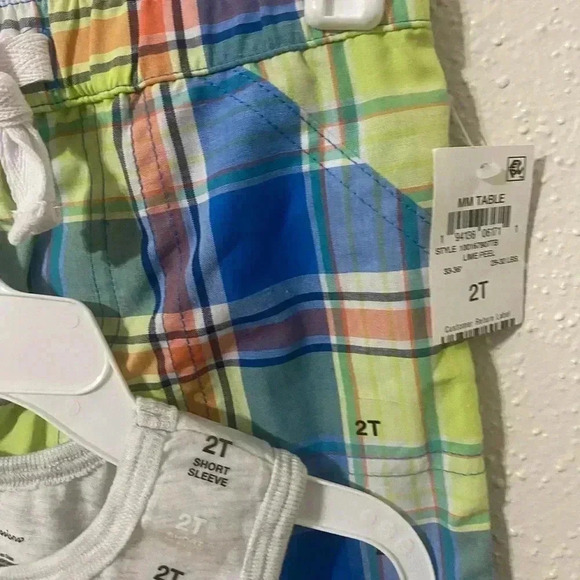 First Impressions Toddler Boy Size 2 T Tank and Shorts - Picture 2 of 4